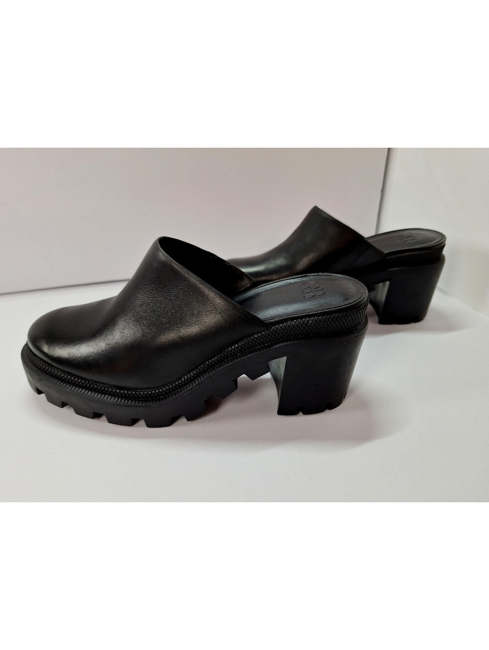 Gianni Bini Genuine Leather Mules Platform Chucky Lug Sole 90s Grunge Matrix Y2K